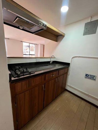 Apartaestudio en arriendo Antioquia Medellín Villanueva 40 m2 Habitaciones 1 Baños 1 Garajes 0 Precio $1100000