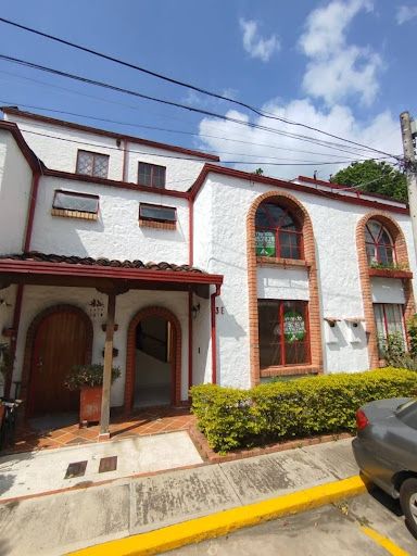 Casa en arriendo Santander Floridablanca Ub Paraguitas Ii 102 m2 Habitaciones 3 Baños 3 Garajes 1 Precio $2155000