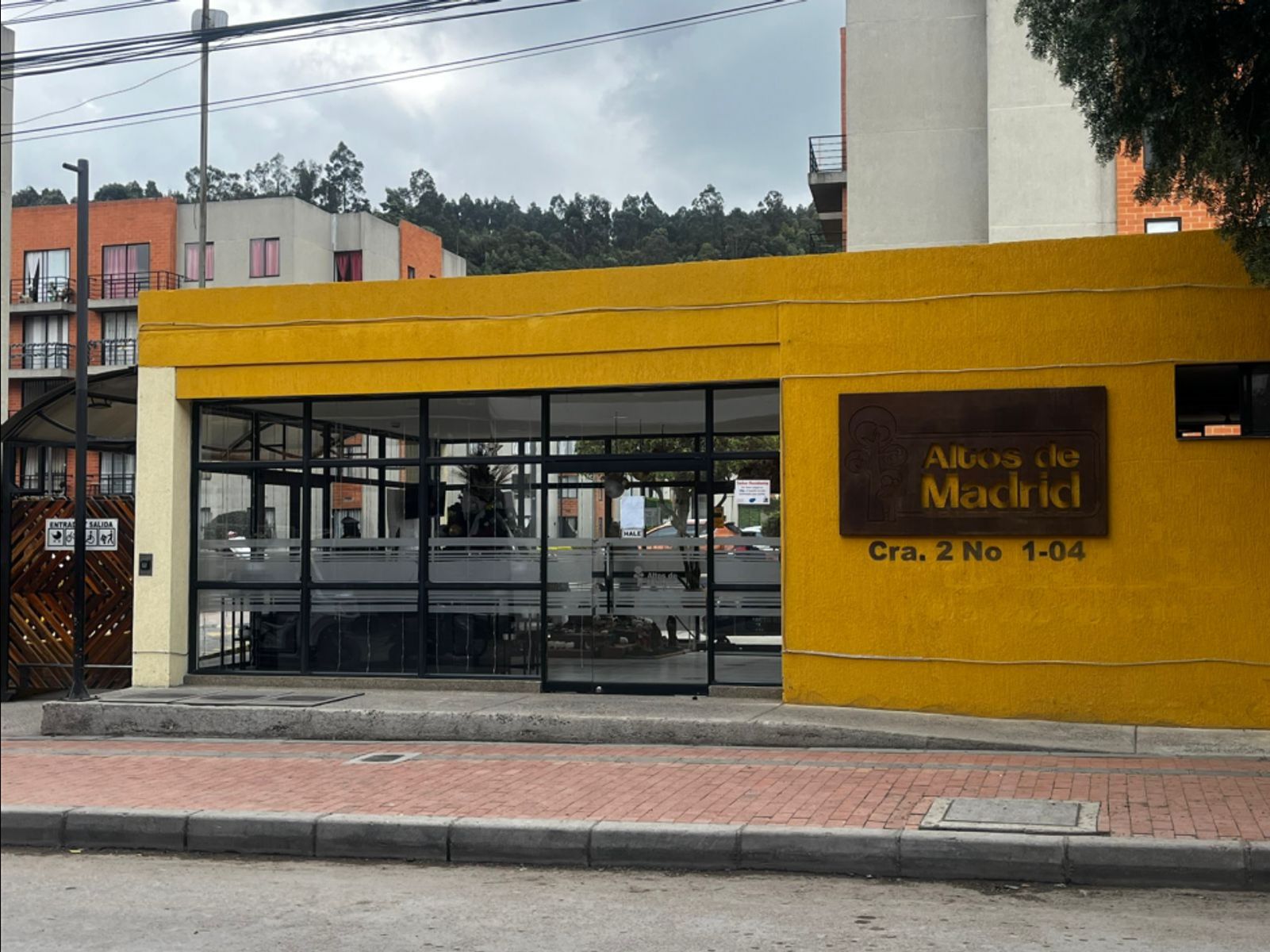 Apartamento en arriendo Cundinamarca Madrid Cr Altos De Madrid 57 m2 Habitaciones 3 Baños 2 Garajes 1 Precio $1100000