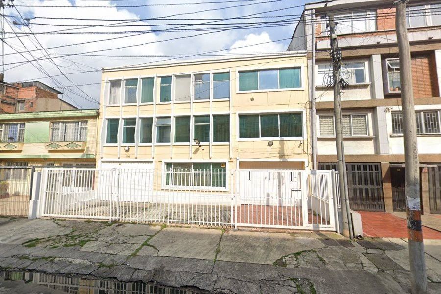 Apartamento en arriendo Cundinamarca Bogotá Campin Occidental 70 m2 Habitaciones 2 Baños 2 Garajes 0 Precio $2200000