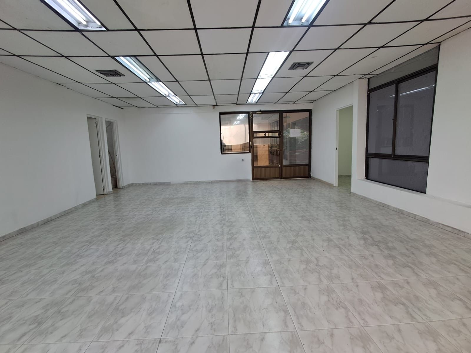 Local en arriendo Risaralda Dosquebradas Balalaika 50 m2 Habitaciones 0 Baños 1 Garajes 0 Precio $3800000