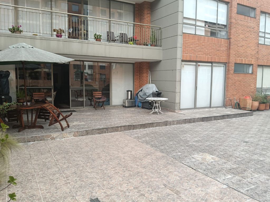 Apartamento en venta Cundinamarca Bogotá Lisboa 293 m2 Habitaciones 3 Baños 5 Garajes 3 Precio $1600000000