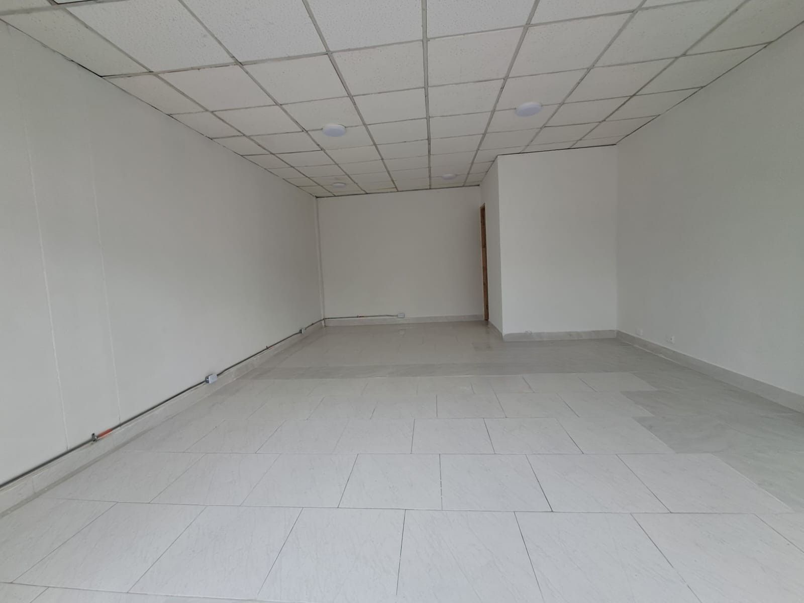 Local en arriendo Risaralda Dosquebradas Balalaika 40 m2 Habitaciones 0 Baños 1 Garajes 0 Precio $3300000