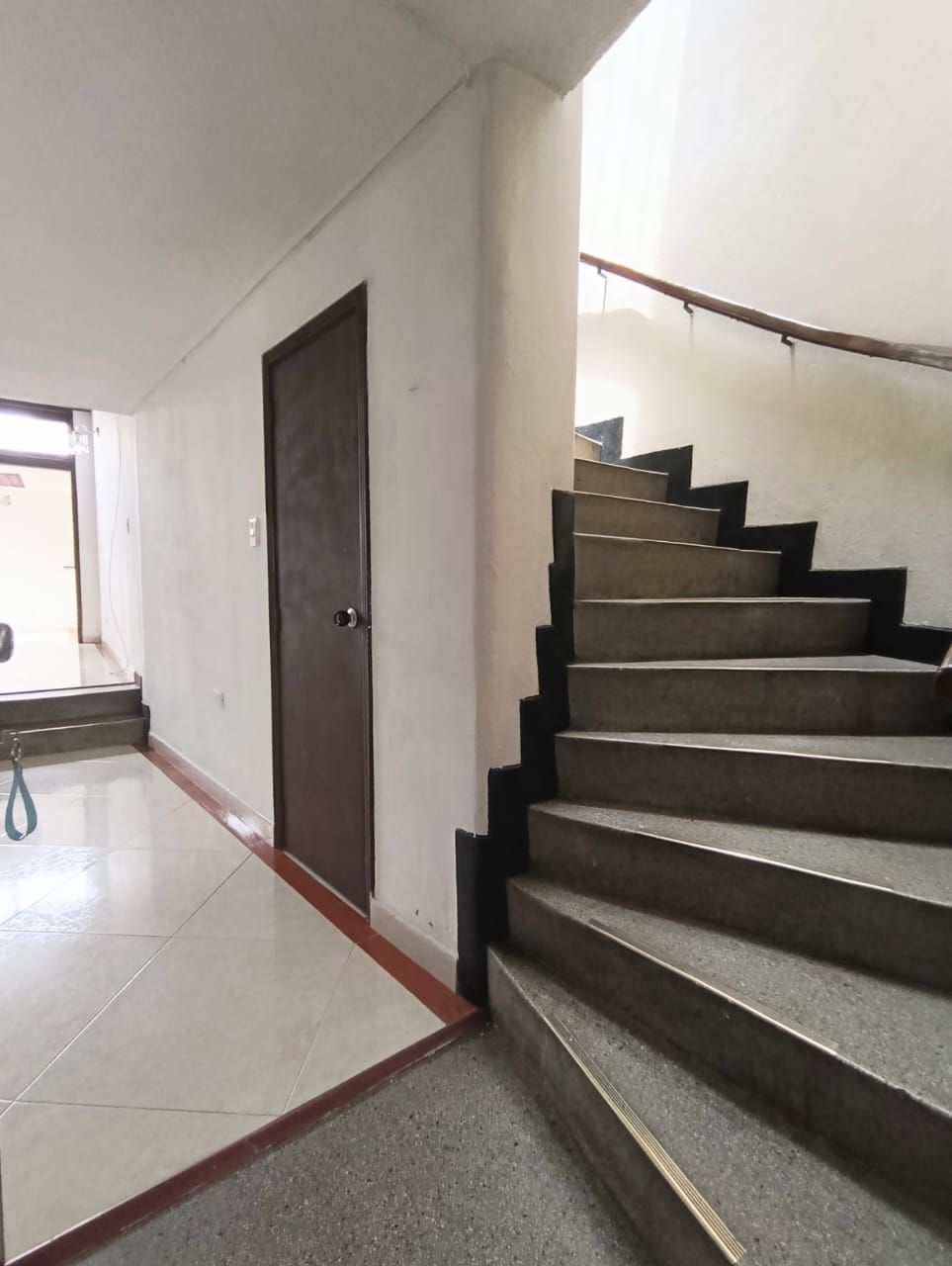 Casa en arriendo Cundinamarca Bogotá Normandía 195 m2 Habitaciones 4 Baños 3 Garajes 1 Precio $4750000