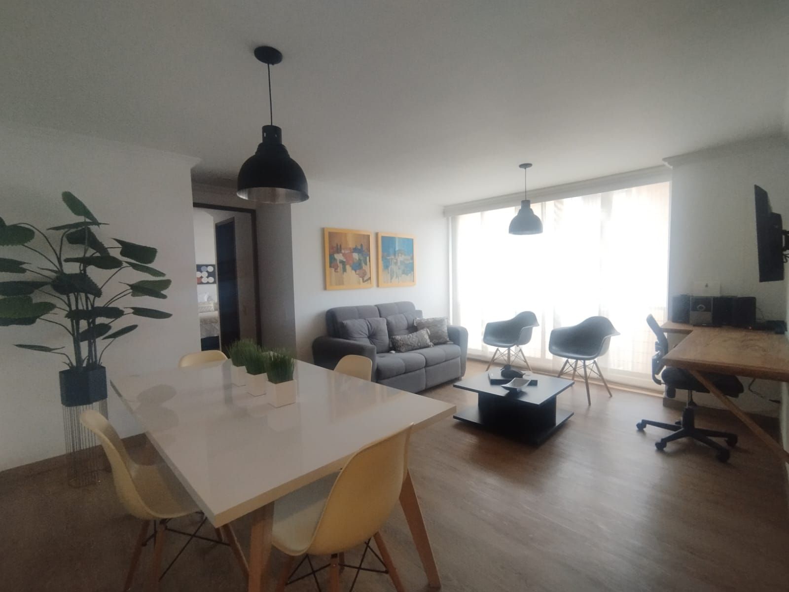 Apartamento en arriendo Antioquia Medellín Urbanizacion El Futuro 62 m2 Habitaciones 1 Baños 1 Garajes 1 Precio $5000000