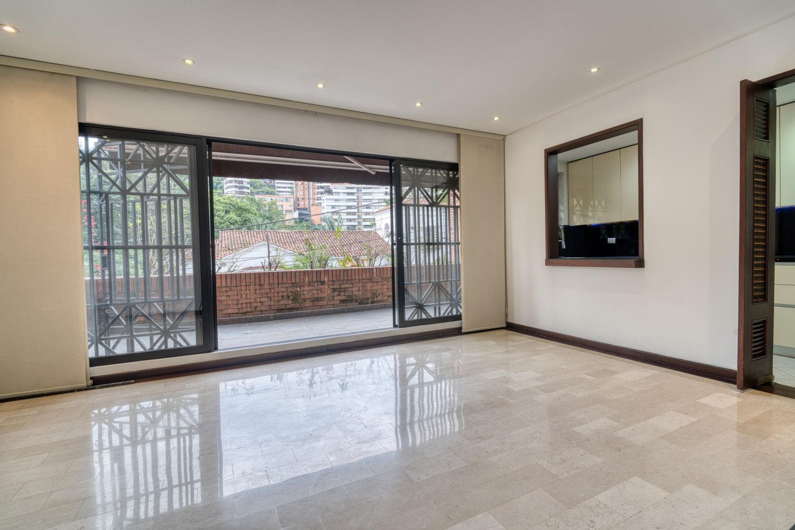 Apartamento en venta Valle Del Cauca Cali Normandía 145 m2 Habitaciones 2 Baños 2 Garajes 2 Precio $455000000