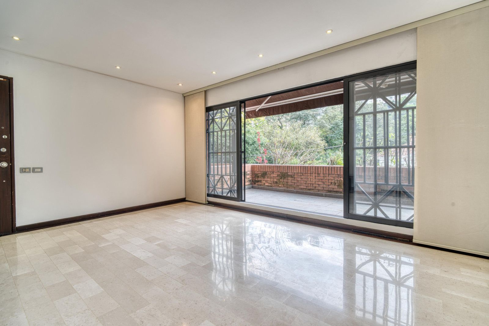 Apartamento en venta Valle Del Cauca Cali Normandía 145 m2 Habitaciones 2 Baños 2 Garajes 2 Precio $455000000