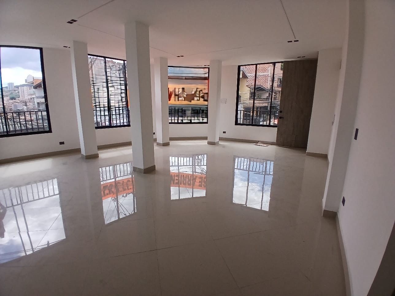 Local en arriendo Antioquia Bello Bellavista 120 m2 Habitaciones 0 Baños 1 Garajes 0 Precio $2800000