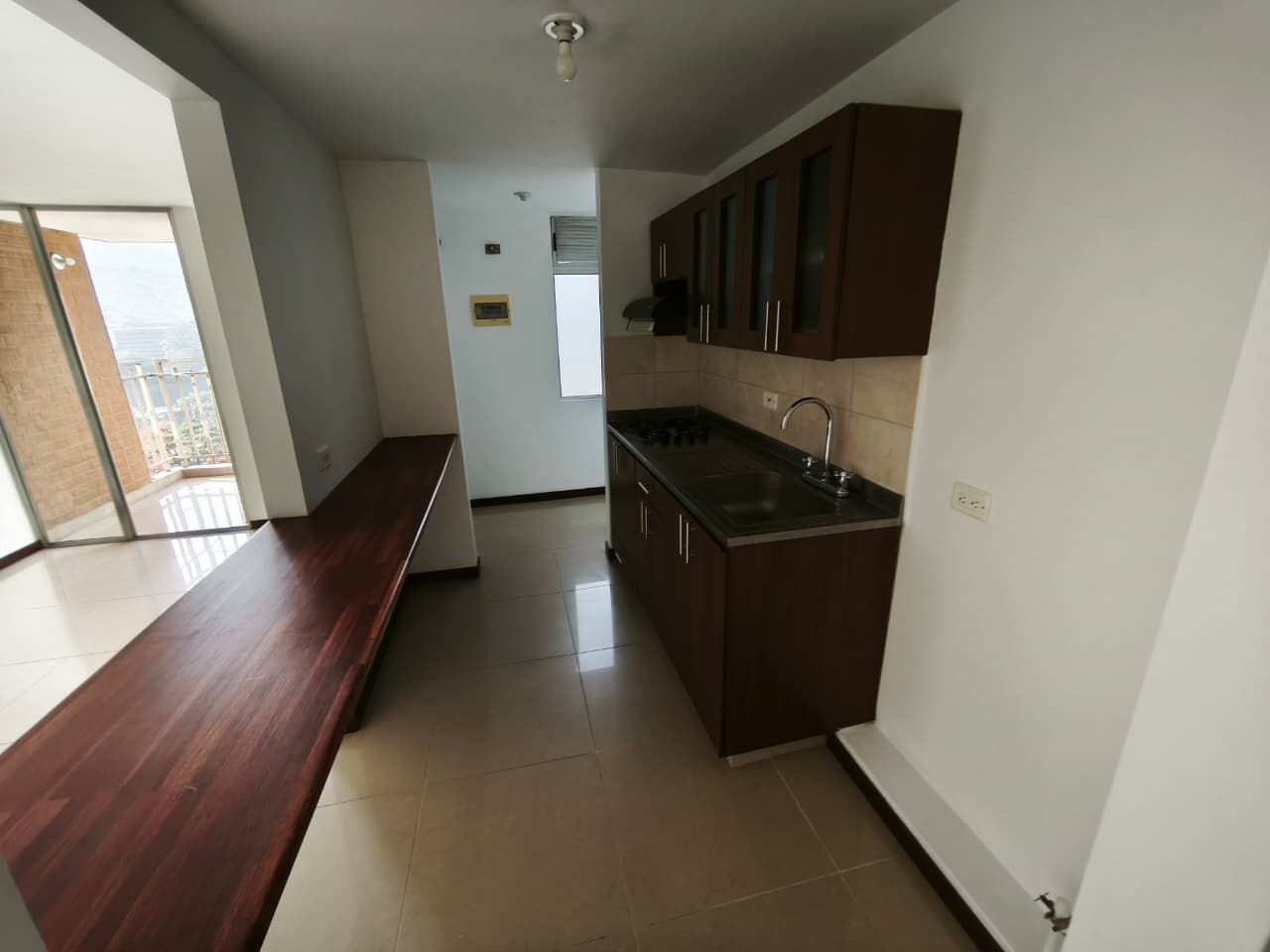 Apartamento en arriendo o venta Antioquia Bello Zona Industrial 1 71 m2 Habitaciones 3 Baños 2 Garajes 0 Precio venta $370000000 Precio arriendo $1800000