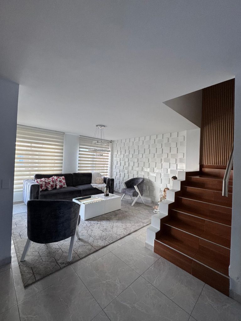 Casa en venta Valle Del Cauca Cali Quintas De Don Simón 270 m2 Habitaciones 5 Baños 5 Garajes 2 Precio $1050000000