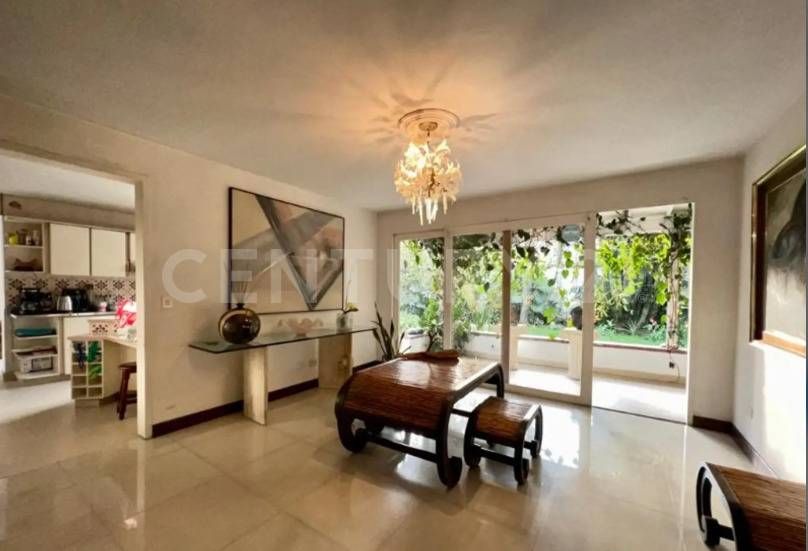 Casa en venta Antioquia Medellín La Aguacatala 400 m2 Habitaciones 3 Baños 6 Garajes 3 Precio $3500000000