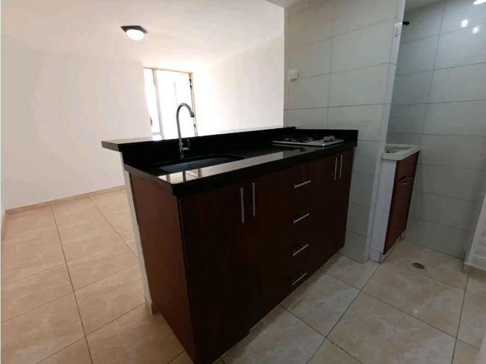 Edificio en arriendo Antioquia Medellín Colon 40 m2 Habitaciones 1 Baños 1 Garajes 0 Precio $1400000
