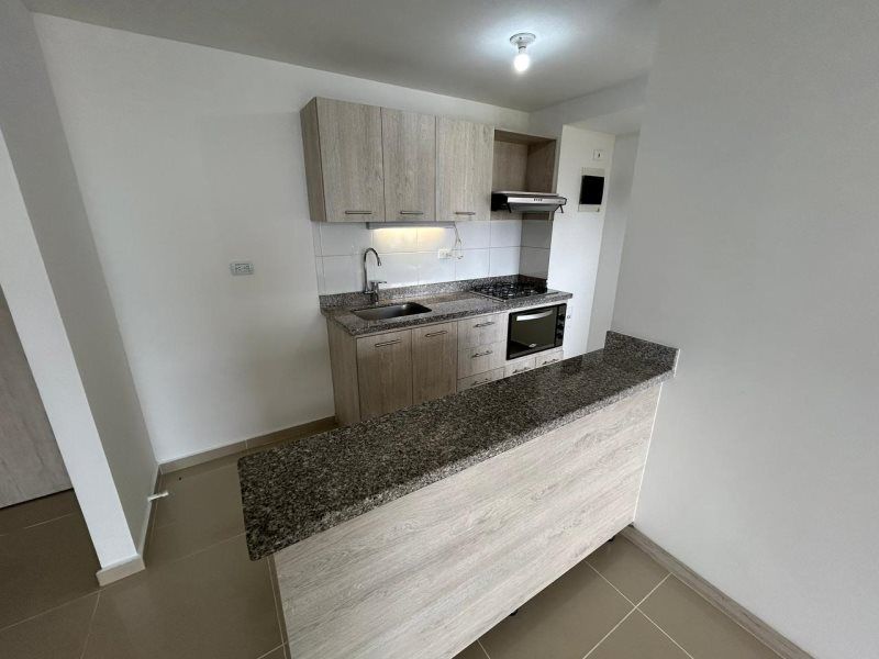 Apartamento en arriendo Antioquia Sabaneta Entre Amigos 66 m2 Habitaciones 3 Baños 2 Garajes 0 Precio $2500000