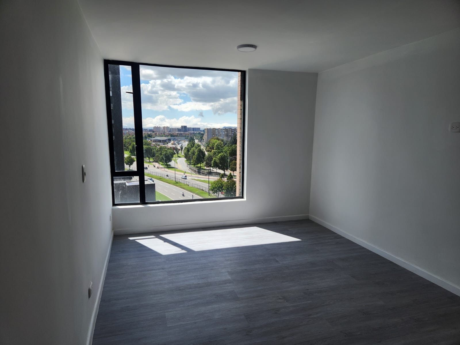 Apartaestudio en arriendo Cundinamarca Bogotá Santa Cecilia 31 m2 Habitaciones 1 Baños 1 Garajes 0 Precio $1500000