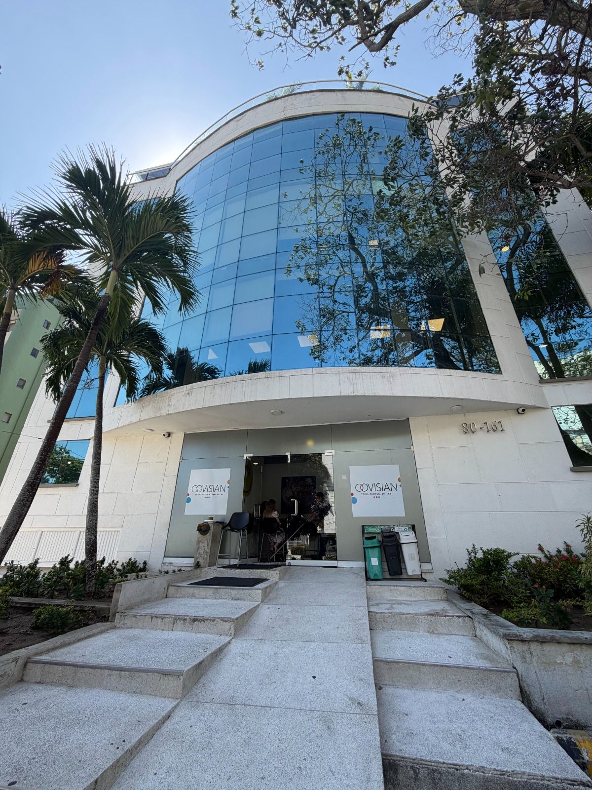 Oficina en arriendo Atlántico Barranquilla El Porvenir 2971 m2 Habitaciones 0 Baños 6 Garajes 2 Precio $480000