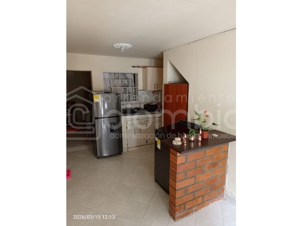 Apartaestudio en arriendo Antioquia Envigado El Esmeraldal 28 m2 Habitaciones 1 Baños 1 Garajes 0 Precio $1100000