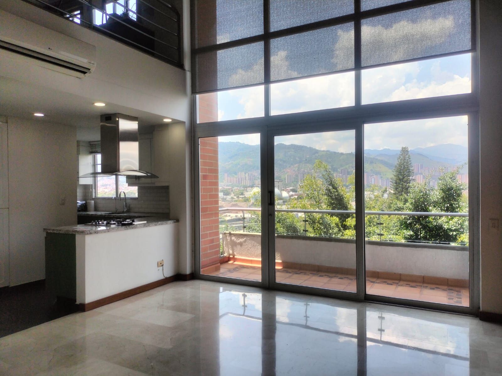 Apartamento en venta Antioquia Envigado La Mesa 133 m2 Habitaciones 2 Baños 2 Garajes 2 Precio $870000000