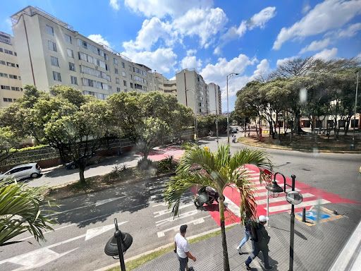 Oficina en arriendo Santander Bucaramanga Asd 43 m2 Habitaciones 0 Baños 1 Garajes 1 Precio $2368400