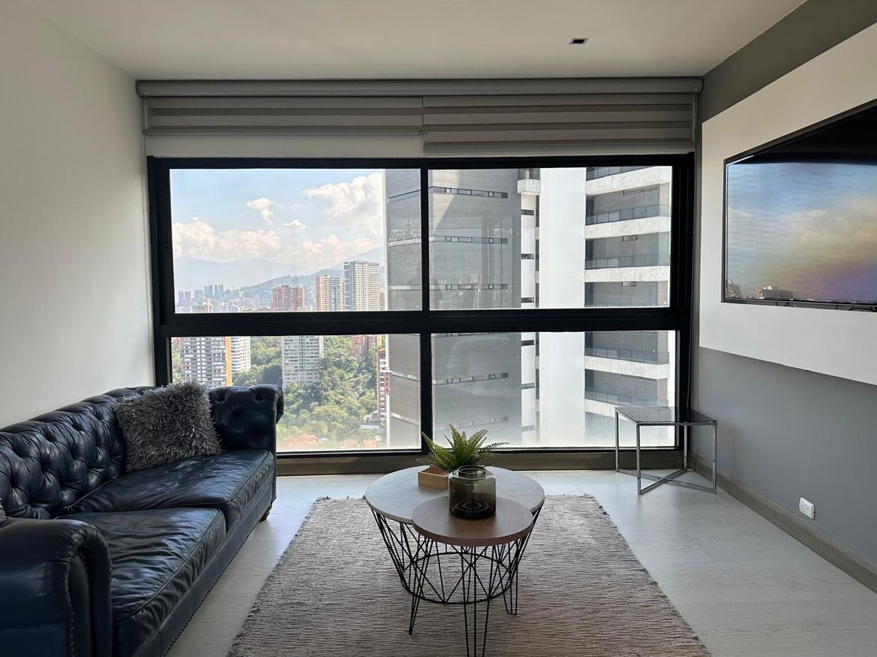 Apartamento en arriendo Antioquia Medellín San Lucas 89 m2 Habitaciones 1 Baños 2 Garajes 2 Precio $8400000