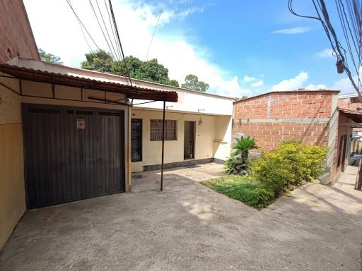 Casa en venta Antioquia Bello Fontidueño 300 m2 Habitaciones 6 Baños 3 Garajes 2 Precio $890000000
