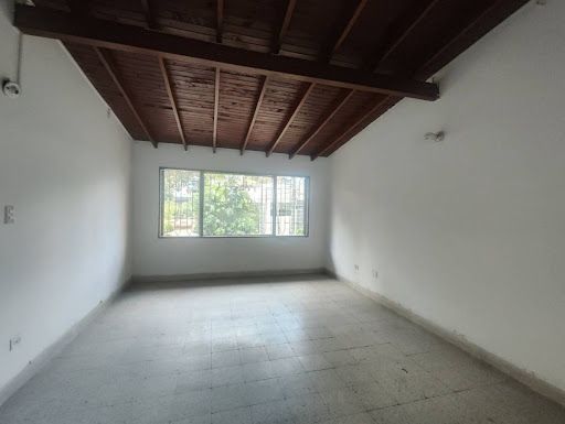 Casa en arriendo Antioquia Medellín Los Conquistadores 210 m2 Habitaciones 3 Baños 3 Garajes 1 Precio $4200000