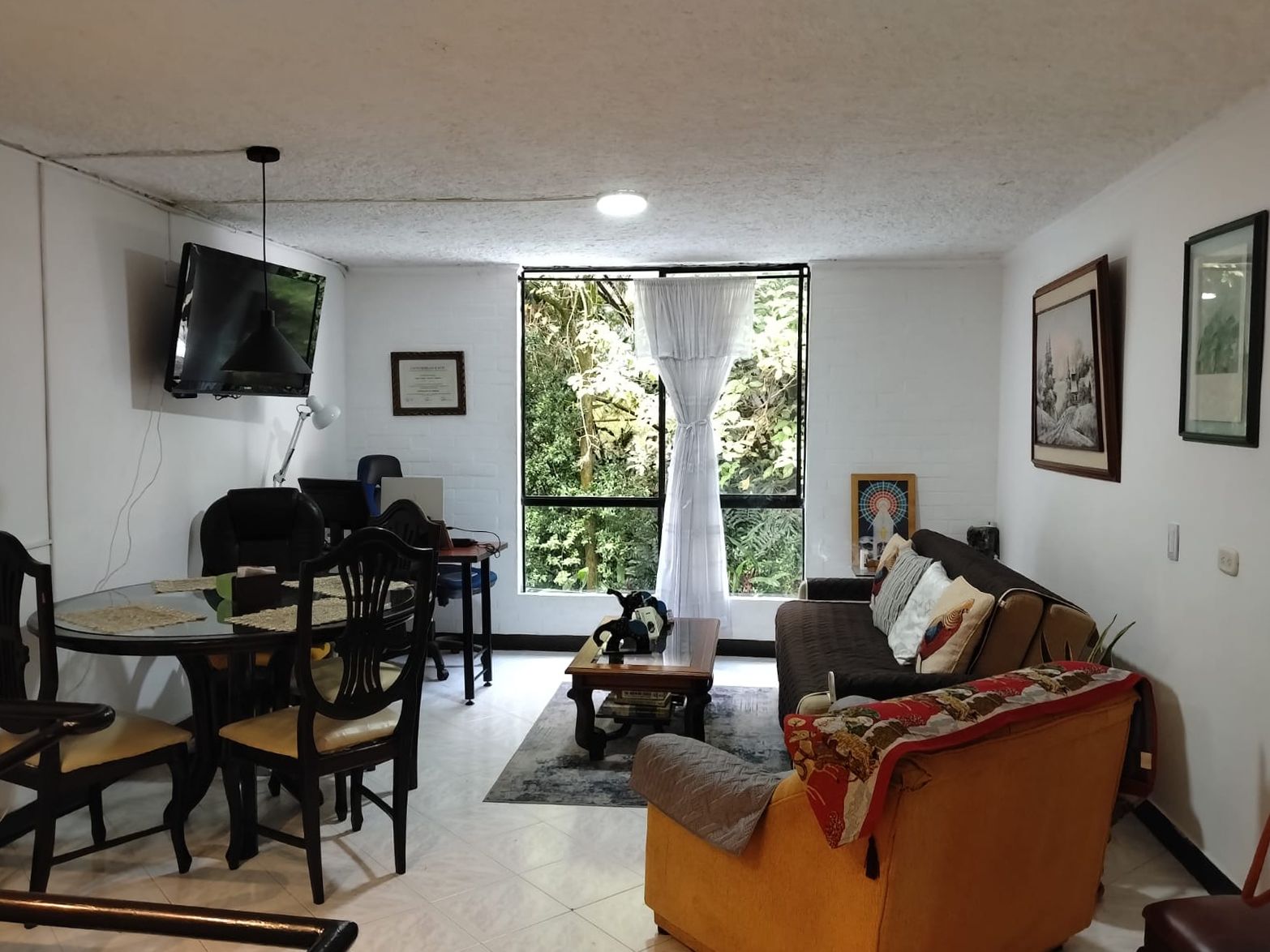Apartamento en arriendo Antioquia Medellín Castropol 80 m2 Habitaciones 2 Baños 2 Garajes 1 Precio $3050000