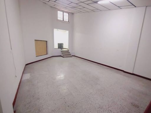 Local en venta Antioquia Medellín La Candelaria 40 m2 Habitaciones 0 Baños 1 Garajes 0 Precio $395000000