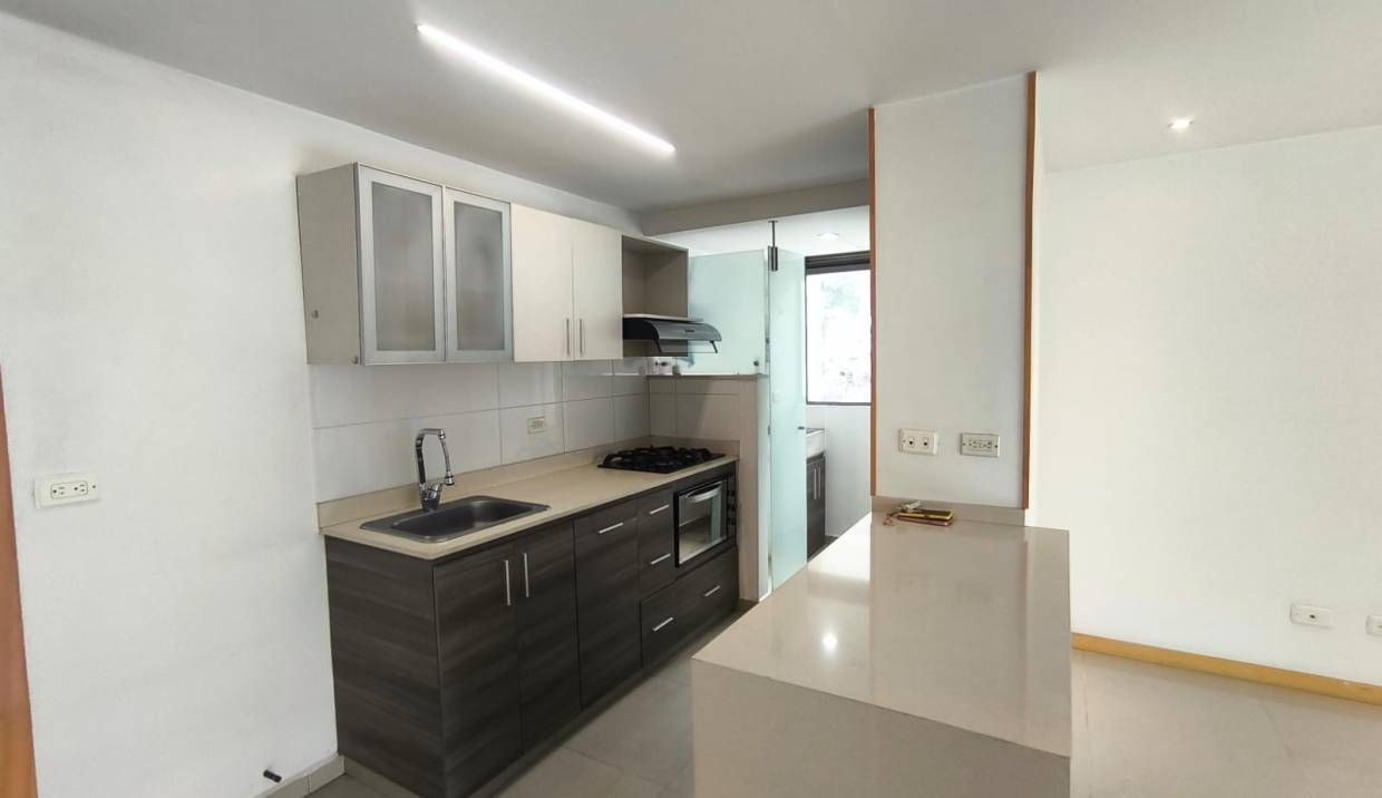 Apartamento en arriendo Antioquia Medellín Corazon De Jesus 80 m2 Habitaciones 3 Baños 2 Garajes 0 Precio $4300000