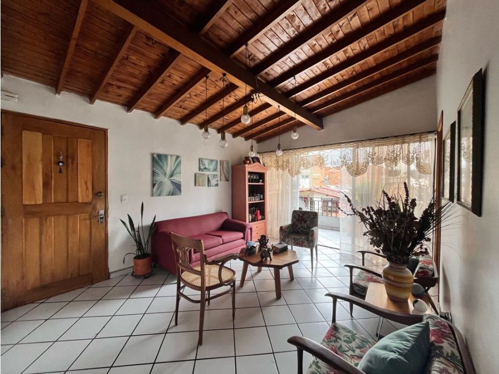 Casa en venta Antioquia Medellín Santa Fe 100 m2 Habitaciones 4 Baños 2 Garajes 0 Precio $380000000