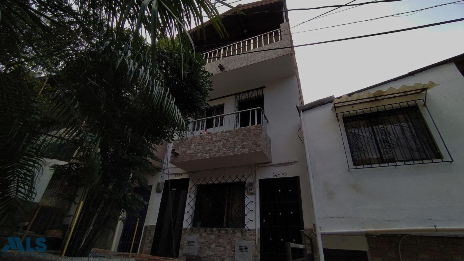 Casa en venta Antioquia Medellín Brasilia 375 m2 Habitaciones 7 Baños 5 Garajes 0 Precio $645000000