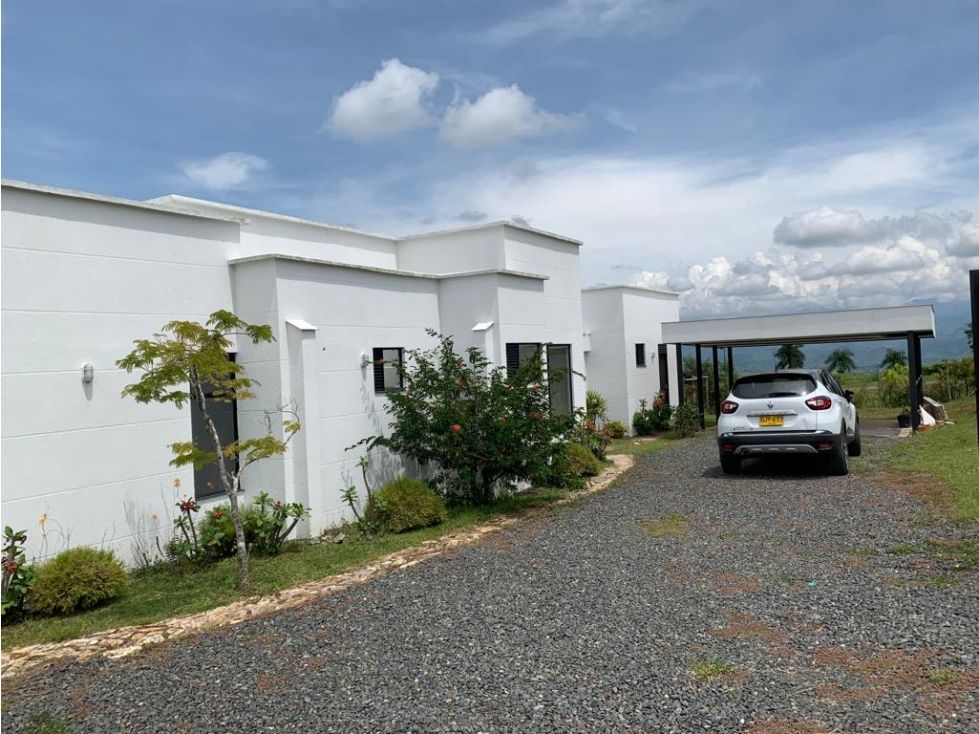 Casa Campestre en arriendo Risaralda Pereira Pereira 360 m2 Habitaciones 3 Baños 4 Garajes 6 Precio $7800000