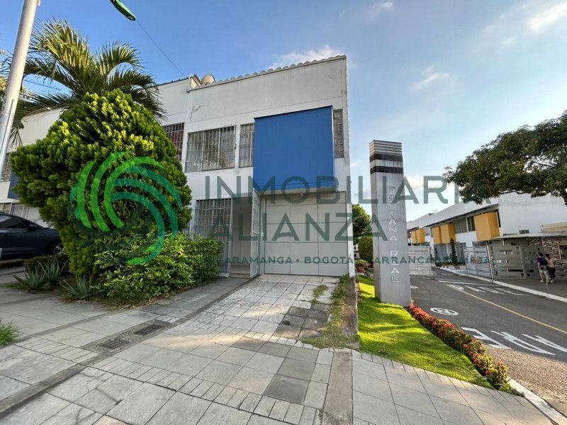 Casa en venta Santander Bucaramanga Fontana 85 m2 Habitaciones 3 Baños 2 Garajes 1 Precio $450000000