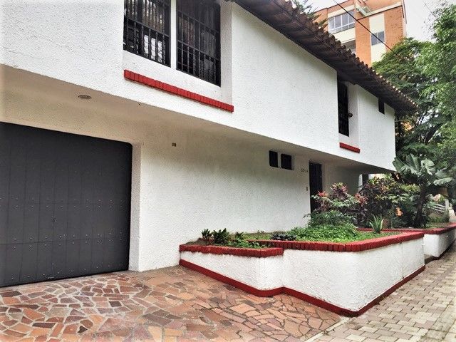 Lote en venta Antioquia Medellín Laureles 209 m2 Habitaciones 0 Baños 0 Garajes 0 Precio $3000000000