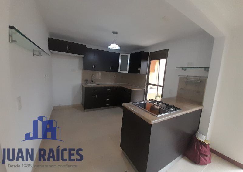 Casa en arriendo Antioquia Envigado Las Antillas 140 m2 Habitaciones 2 Baños 3 Garajes 0 Precio $4600000