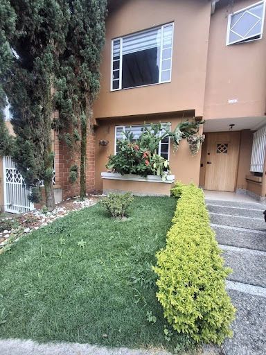 Casa en arriendo Antioquia Envigado La Clarita 158 m2 Habitaciones 4 Baños 4 Garajes 2 Precio $7500000