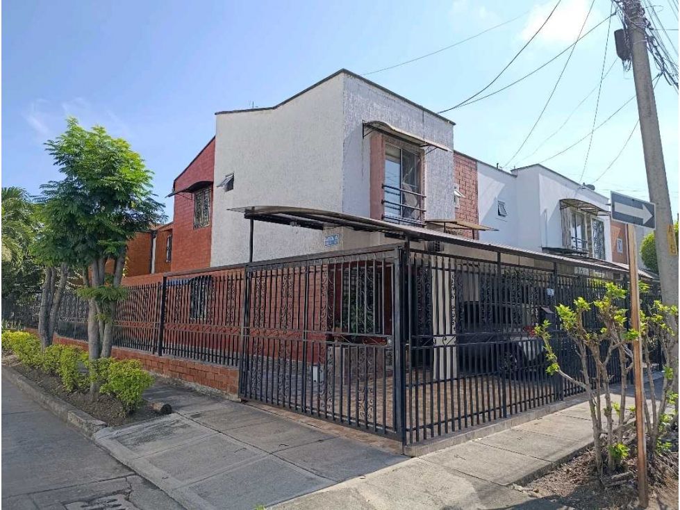 Casa en venta Valle Del Cauca Palmira Olímpico 90 m2 Habitaciones 3 Baños 3 Garajes 2 Precio $430000000