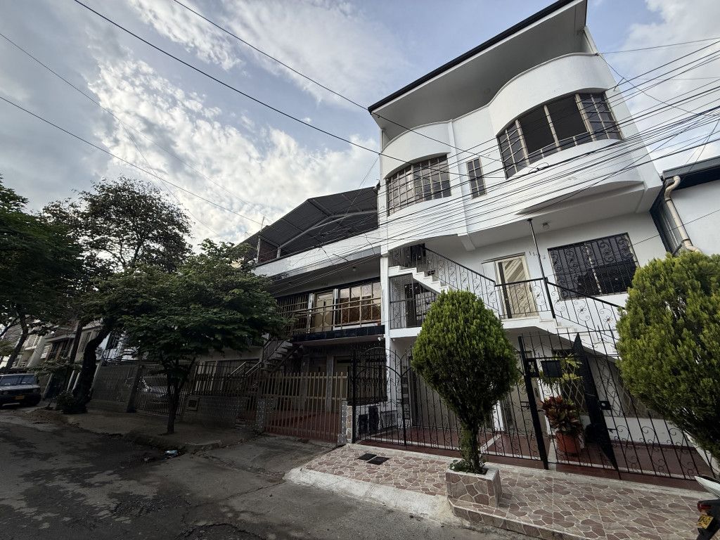 Apartamento en arriendo Valle Del Cauca Cali Departamental 60 m2 Habitaciones 2 Baños 1 Garajes 0 Precio $1320000