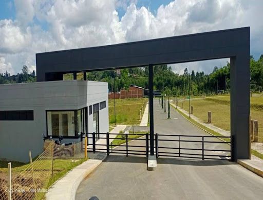 Lote en venta Antioquia Marinilla Cd El Artesanal 90 m2 Habitaciones 0 Baños 0 Garajes 0 Precio $260000000