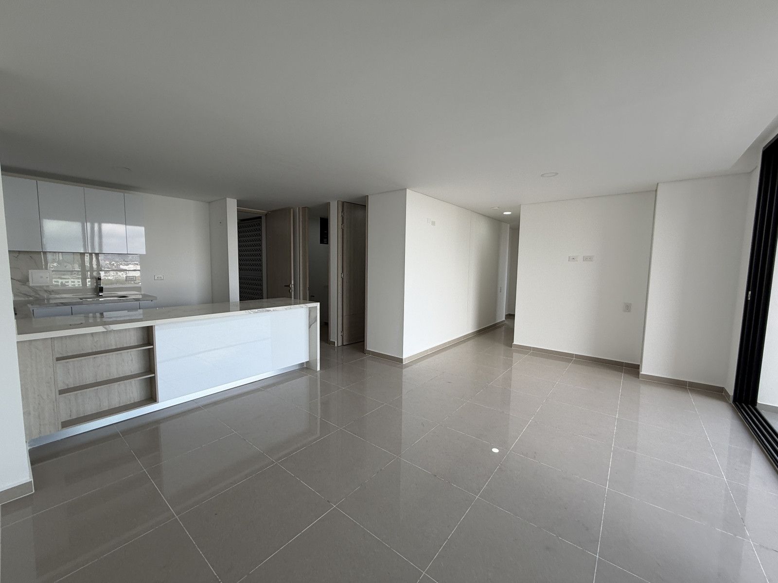 Apartamento en venta Santander Bucaramanga La Victoria 106 m2 Habitaciones 3 Baños 3 Garajes 2 Precio $790000000
