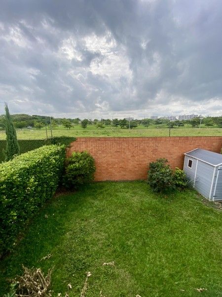 Casa en arriendo Valle Del Cauca Jamundí Cr Guaduales De Verde Alfaguara 198 m2 Habitaciones 4 Baños 3 Garajes 2 Precio $3500000