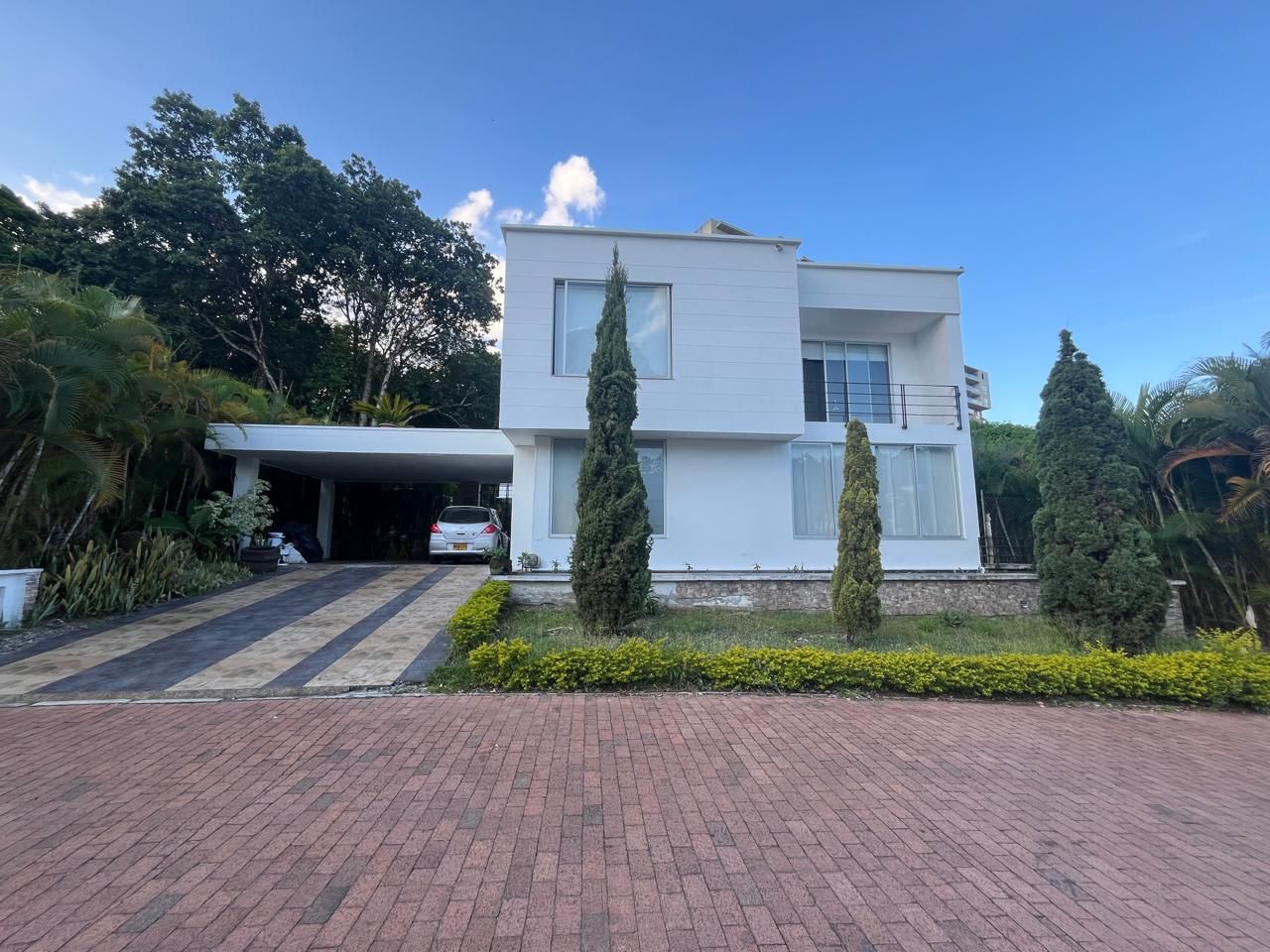 Casa en venta Tolima Ibagué Cerro Azul Del Vergel 448 m2 Habitaciones 6 Baños 6 Garajes 4 Precio $2300000000