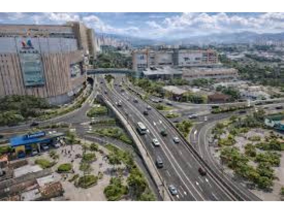 Bodega en venta Antioquia Itagüí Itagüí 12880 m2 Habitaciones 0 Baños 0 Garajes 8 Precio $58468000000