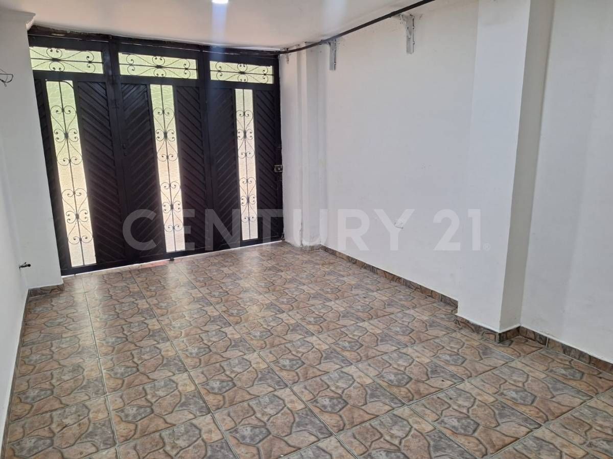 Casa en arriendo Antioquia Medellín Palenque 175 m2 Habitaciones 5 Baños 2 Garajes 1 Precio $2800000