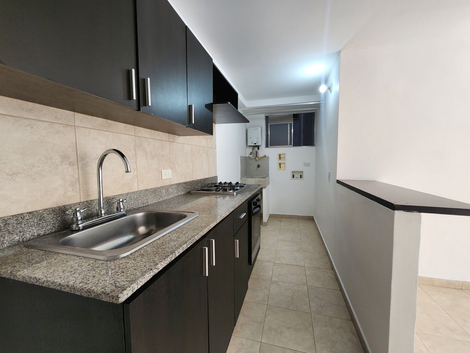 Apartamento en arriendo Antioquia Medellín Simesa 68 m2 Habitaciones 3 Baños 2 Garajes 1 Precio $3200000