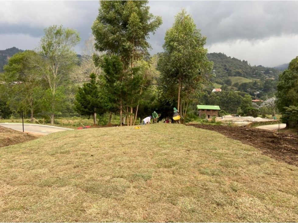 Lote en venta Antioquia El Retiro El Retiro 1883 m2 Habitaciones 0 Baños 0 Garajes 0 Precio $890000000