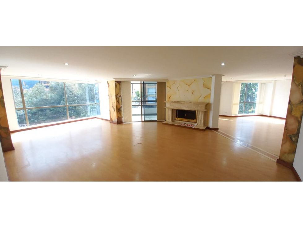 Apartamento en venta Cundinamarca Bogotá La Carolina 270 m2 Habitaciones 3 Baños 7 Garajes 2 Precio $1550000000