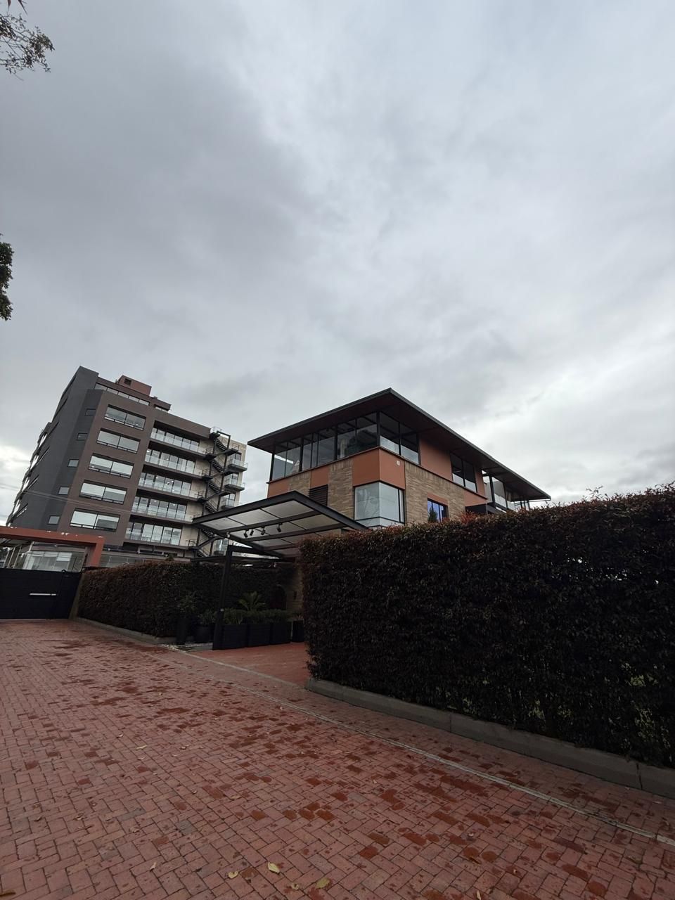 Local Comercial en venta Cundinamarca Cajicá Centro 400 m2 Habitaciones 5 Baños 4 Garajes 5 Precio $2700000000