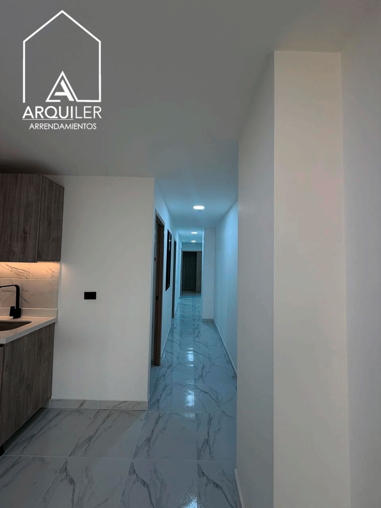 Apartamento en venta Antioquia Itagüí El Rosario 70 m2 Habitaciones 3 Baños 2 Garajes 0 Precio $365000000