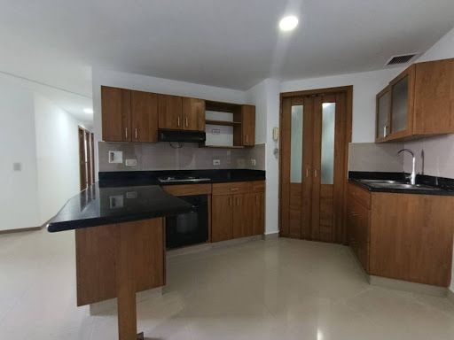Apartamento en arriendo Antioquia Sabaneta Vereda La Doctora 100 m2 Habitaciones 3 Baños 2 Garajes 1 Precio $4050000