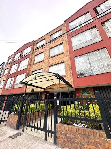 Apartamento en venta Cundinamarca Bogotá El Laurel 58 m2 Habitaciones 2 Baños 2 Garajes 1 Precio $260000000